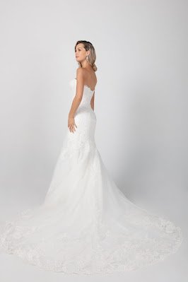 Michelle Roth Strapless Fit and Flare Lace Off-shoulder Bridal Dress back design