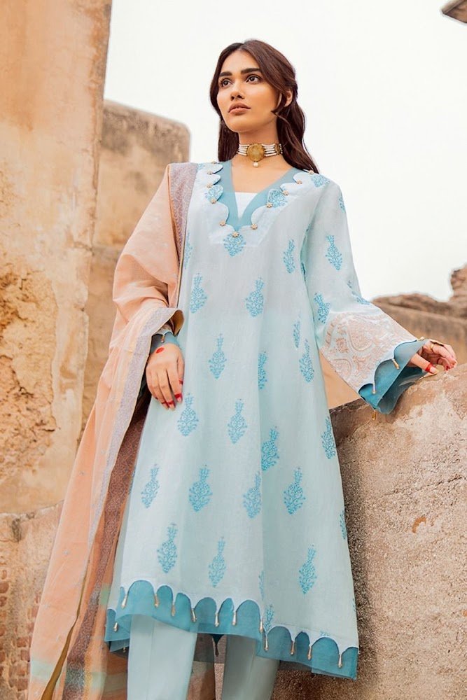 Gul Ahmed Sky blue suit embroidered jacquard collection