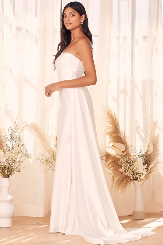 White Asymmetrical One-Shoulder Maxi Lulu wedding dresses